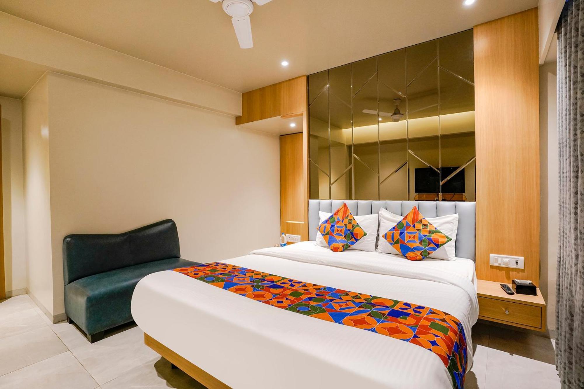 Fabhotel Springs Lodging Mira-Bhayandar Exterior photo